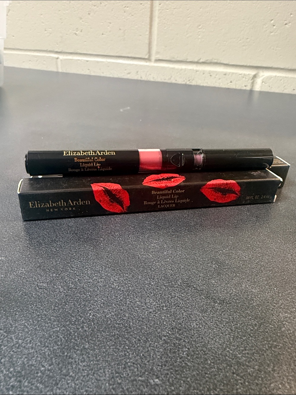Elizabeth Arden Beautiful Color Dual-Ended Liquid Lipstick - Coral Pink